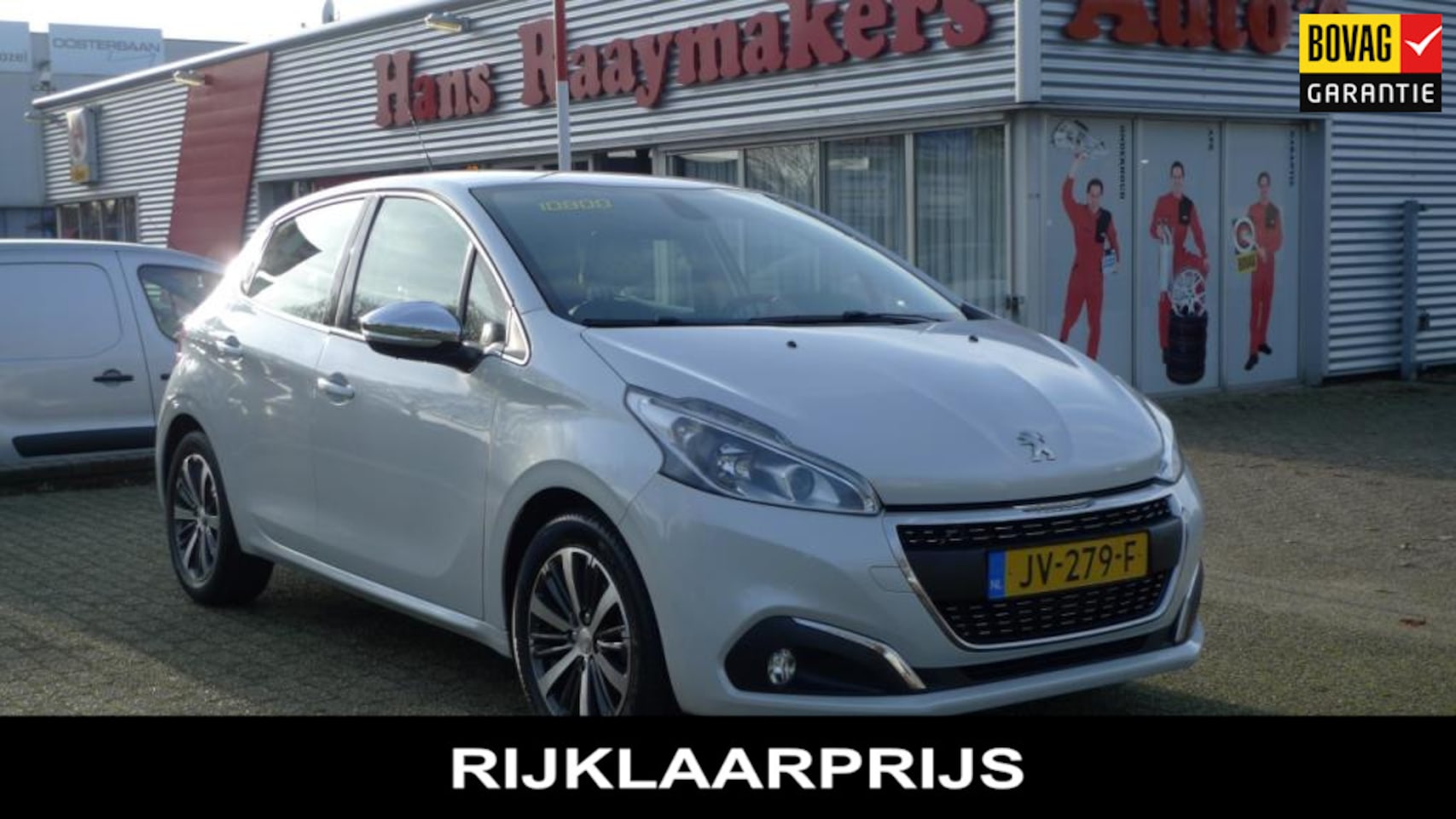 Peugeot 208 - 1.2 PureTech Allure parkeersensoren, navigatie, leer, apple carplay all-in prijs - AutoWereld.nl