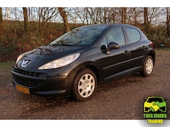 Peugeot 207 - 1.4 XR