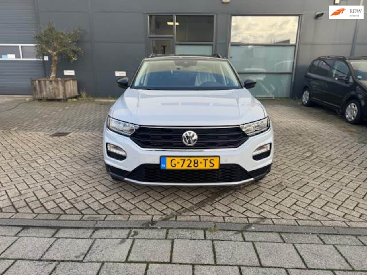 Volkswagen T-Roc - 1.5 TSI Sport 5-deurs automaat - AutoWereld.nl