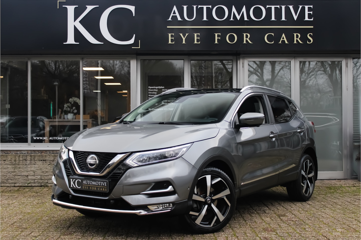 Nissan Qashqai - 1.2 Tekna | VAN: 21.950,- VOOR 19.963,- EINDEJAARSVOORDEEL: 1.987 Pano | Trekhaak - AutoWereld.nl