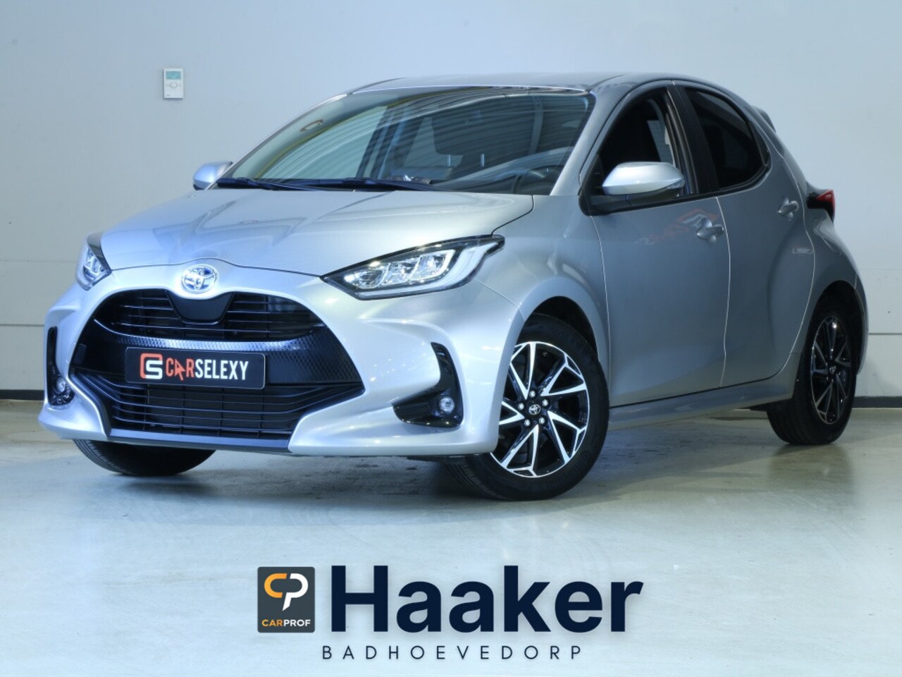 Toyota Yaris - 1.5 Hyb. Dynamic - AutoWereld.nl