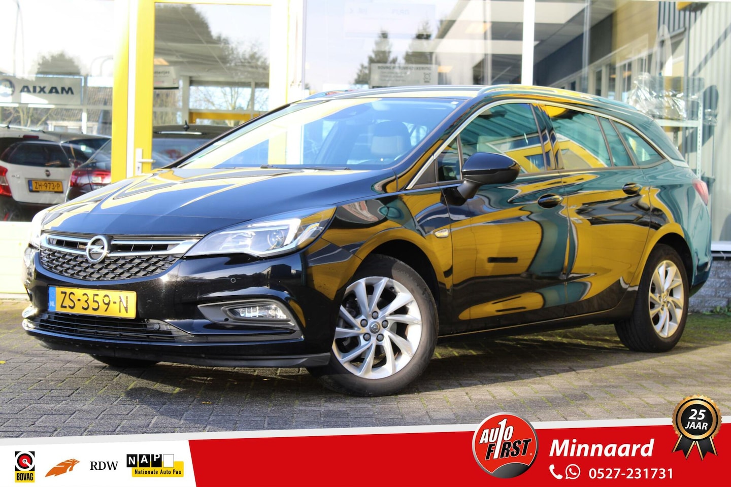 Opel Astra Sports Tourer - 1.4 Turbo Business Executive - AutoWereld.nl