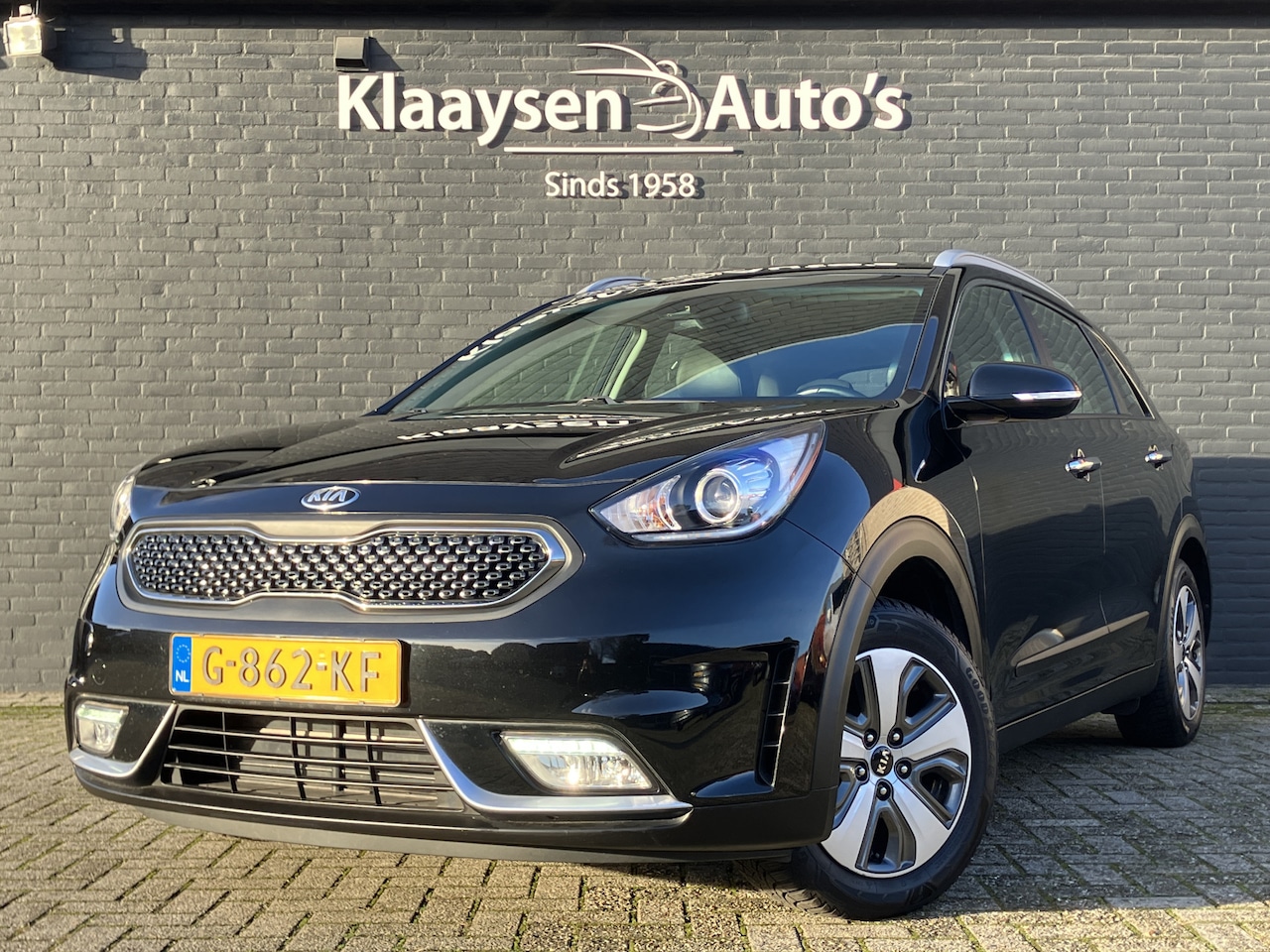 Kia Niro - 1.6 GDi Hybrid DynamicLine 140 pk AUT. | 1e eigenaar | navigatie | trekhaak | camera | app - AutoWereld.nl