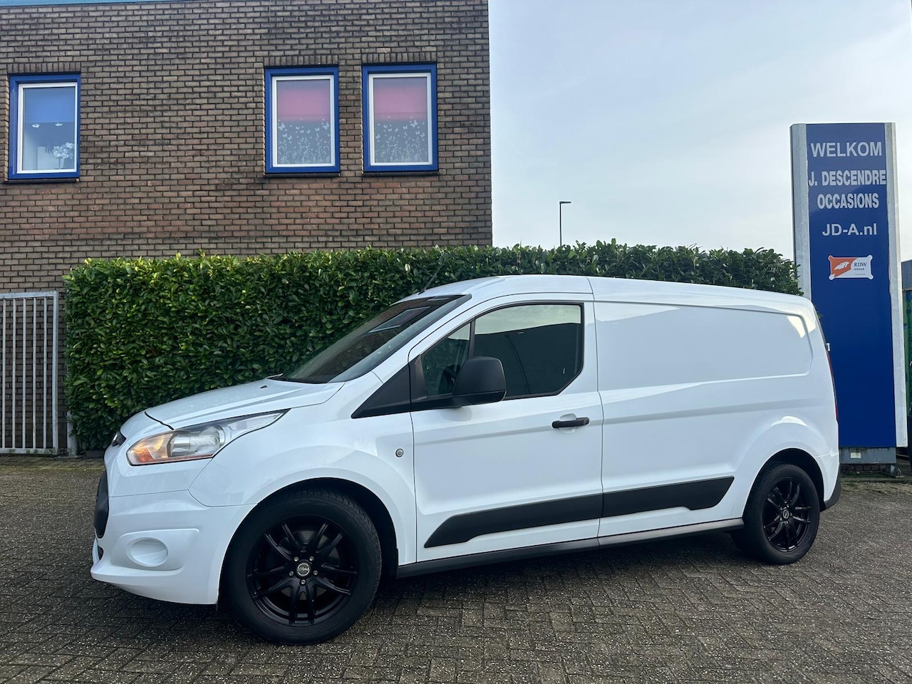 Ford Transit Connect - 1.0 Ecoboost L2 Ambiente Airco, Elec.Pakket, 3Zits!!!! - AutoWereld.nl