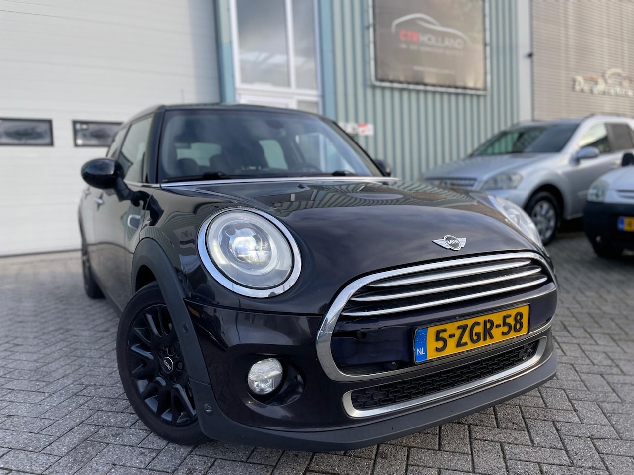 MINI Cooper - Mini 1.5 D Chili (bj 2015) AUT|LEER|XENON|EURO6 - AutoWereld.nl