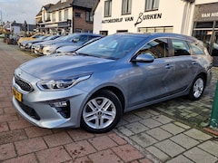 Kia Cee'd Sportswagon - Ceed 1.0 T-GDi DynamicLine, Navigatie, Climate control, Apple Car Play, Android