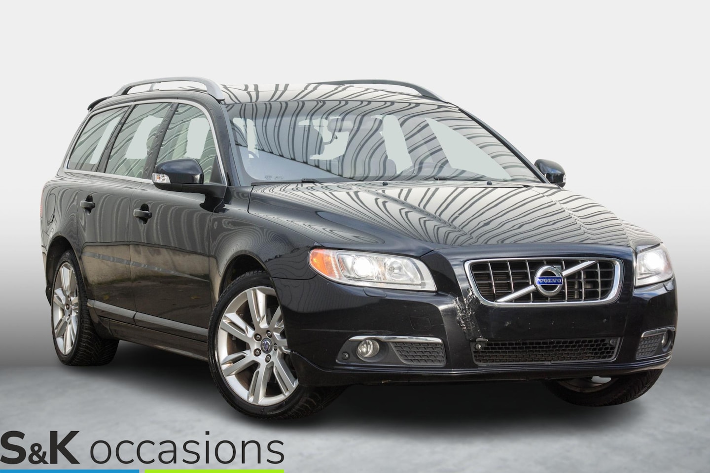 Volvo V70 - 2.4 D5 Summum 2.4 D5 Summum - AutoWereld.nl