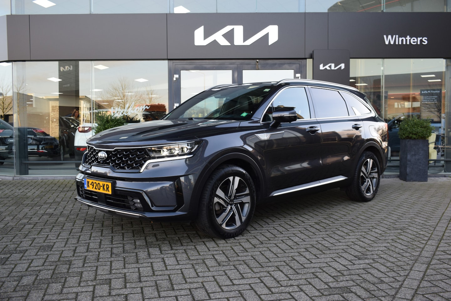 Kia Sorento - 1.6 T-GDi/230pk Hybrid/HEV ExecutiveLine AT-6 7-Zits ECC Cr.Control-Adapt. Navi+Camera+BT - AutoWereld.nl