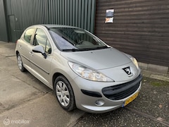 Peugeot 207 - 1.4-16V XT 64DKM NAP|AIRCO|NETJES