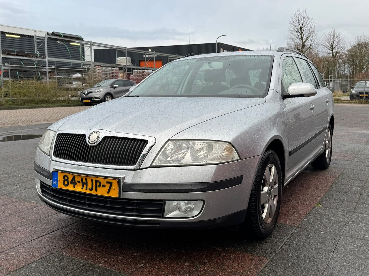 Skoda Octavia Combi - 1.6 Ambiente 1.6 Ambiente - AutoWereld.nl