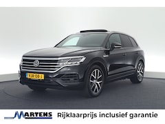 Volkswagen Touareg - Grijs Kenteken 3.0 TDI 286pk DSG 4Motion Trekhaak Camera Luchtvering Led Panoramadak Leder