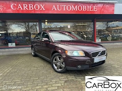 Volvo S40 - 2.4 Summum