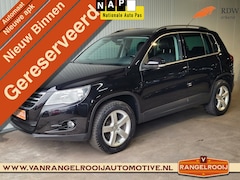 Volkswagen Tiguan - 2.0 TSI 4Motion, trekhaak, leer, clima, cruise