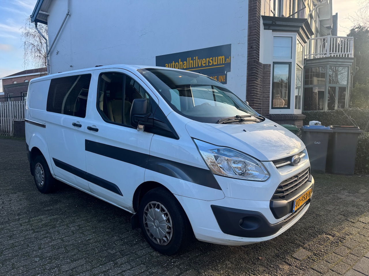 Ford Transit Custom - 270 2.2 TDCI DUBBEL CAB LET OP 1 INJECTOR DEFECT - AutoWereld.nl