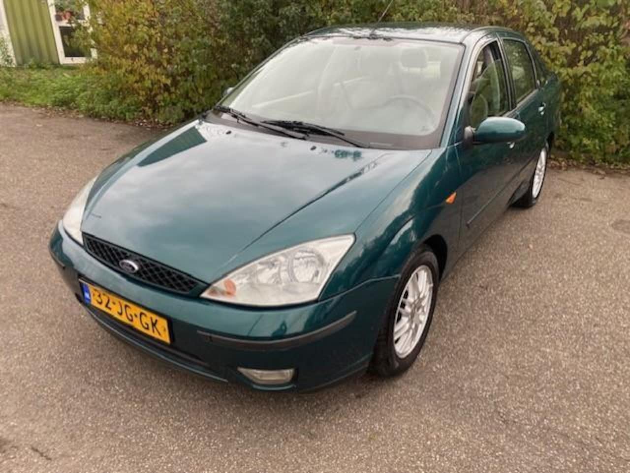 Ford Focus - 1.6-16V Ghia 1.6-16V Ghia - AutoWereld.nl