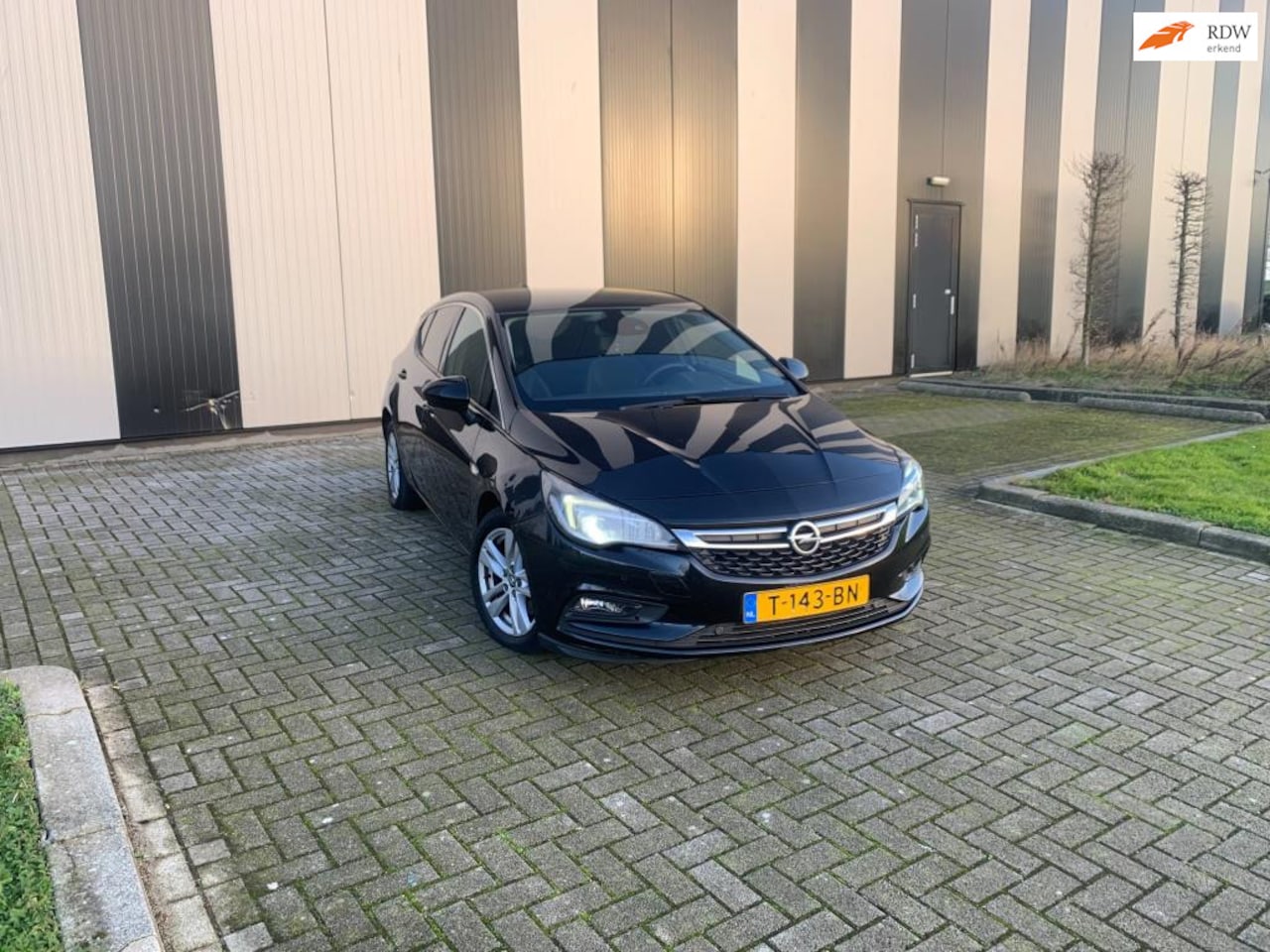 Opel Astra - 1.6 CDTI Business+ 2016 - AutoWereld.nl