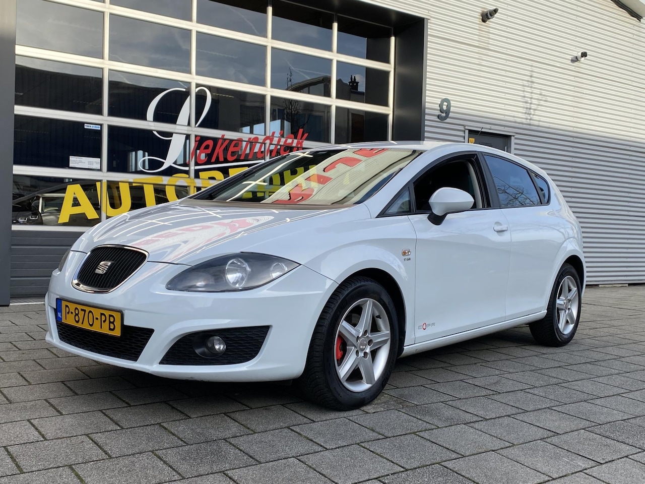 Seat Leon - 1.2 TSI COPA - Navigatie I Airco I Comfort pakket I Sport velgen I Nwe APK - AutoWereld.nl