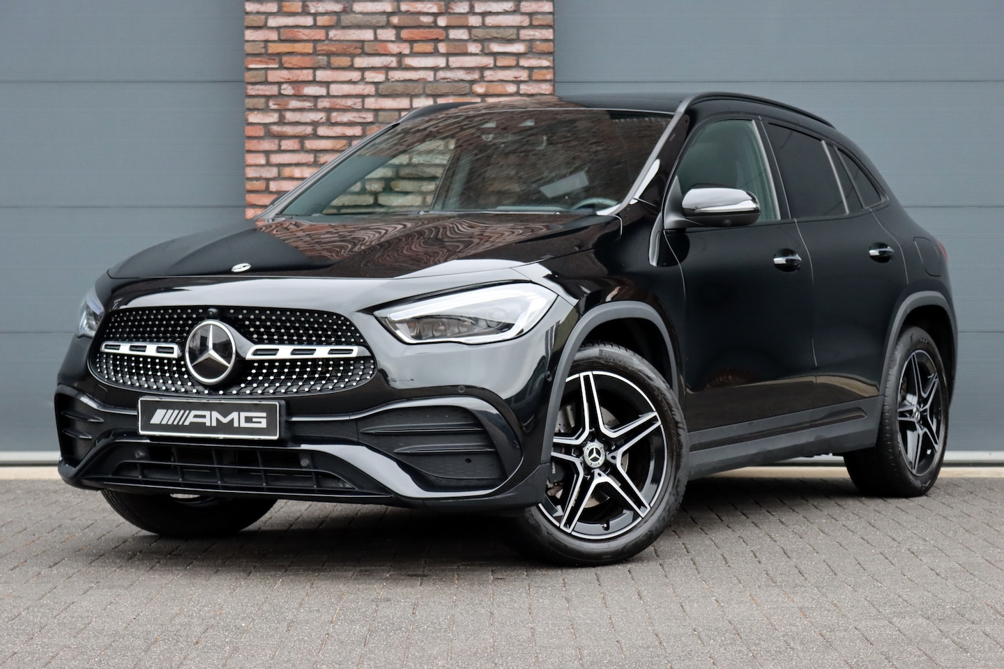 Mercedes-Benz GLA-Klasse - 250 e AMG Line Aut8 | Panoramadak | Distronic+ | - AutoWereld.nl