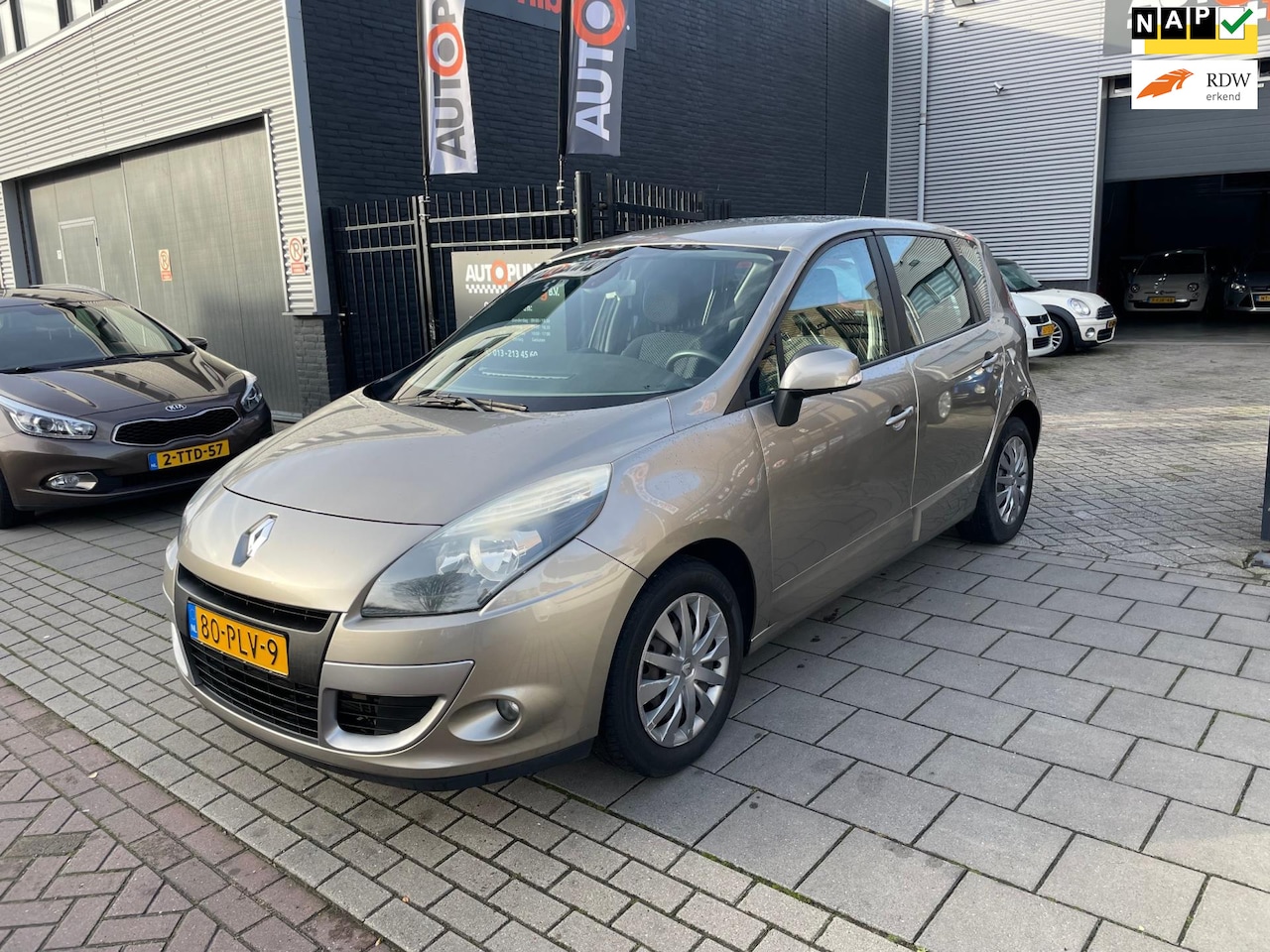 Renault Scénic - 2.0 Expression LPG/G3 Trekhaak Airco Navi NAP APK - AutoWereld.nl