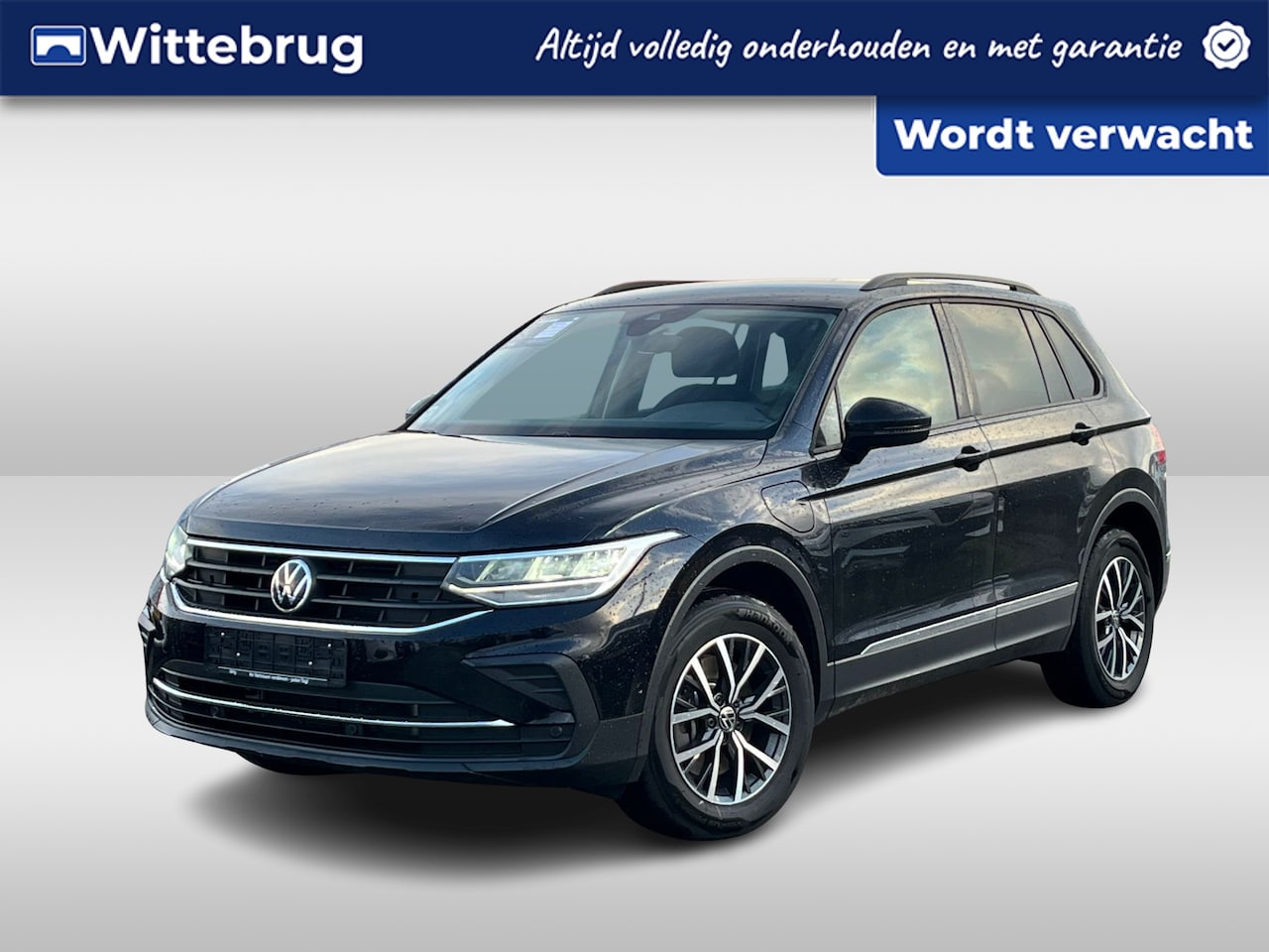 Volkswagen Tiguan - 1.4 TSI eHybrid 245pk DSG Life / Virtual Cockpit / Elek. Zwenkbare Trekhaak / Elek. Achter - AutoWereld.nl