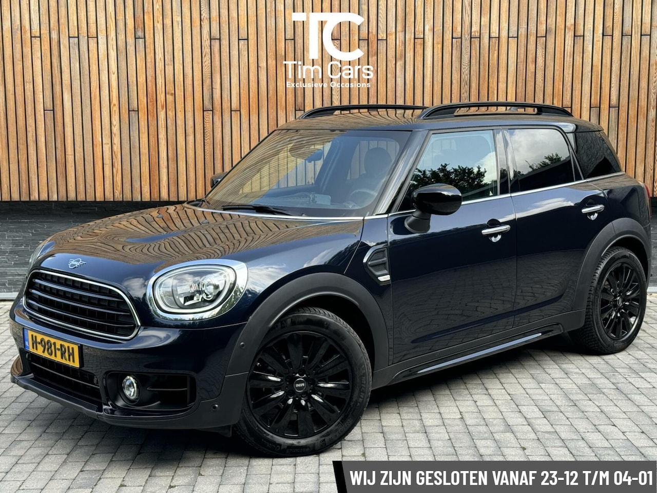 MINI Countryman - 1.5 Cooper Chili Automaat | Leer | Keyless entry | Climate Control | Navigatiesysteem | Ap - AutoWereld.nl