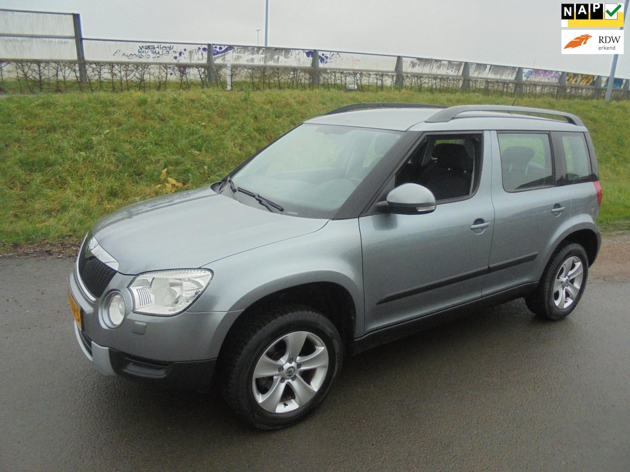 Skoda Yeti - Skoda Yeti 1.2 tsi airco ecc lmv trekhaak LET OP versnellingsbak geluid - AutoWereld.nl