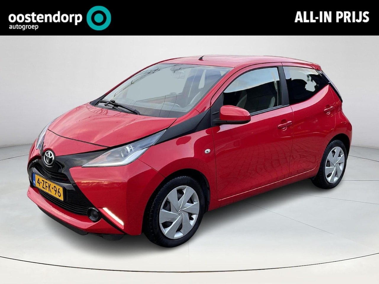 Toyota Aygo - 1.0 VVT-i x-play **NAVIGATIE/ PARKEERCAMERA/ GARANTIE** - AutoWereld.nl