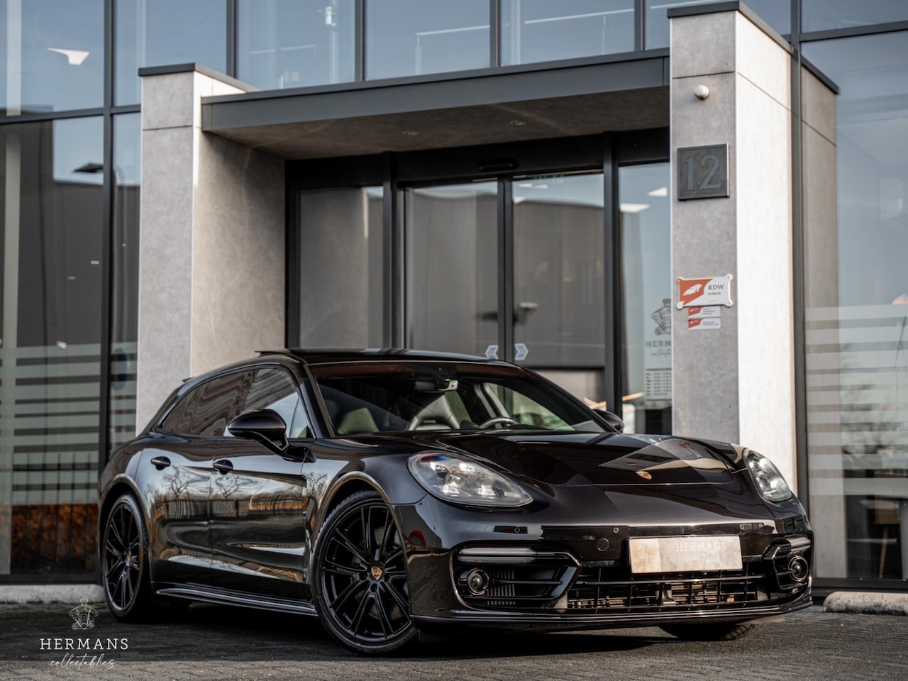 Porsche Panamera Sport Turismo - 2.9 4S / Bose / Pano / Massage / Sport-design - AutoWereld.nl