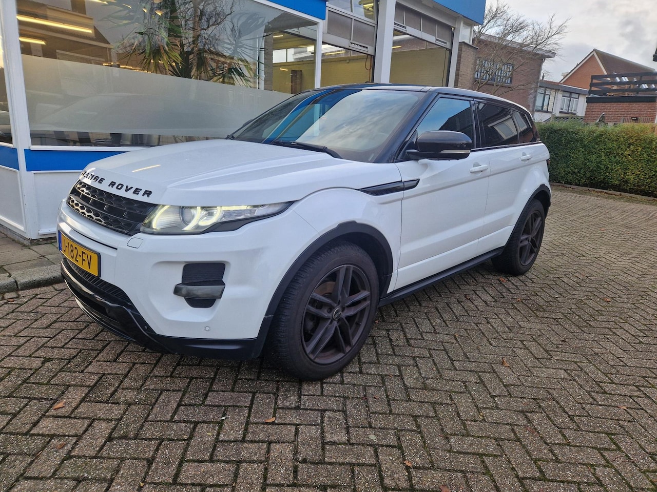 Land Rover Range Rover Evoque - 2.0 Si 4WD Prestige 2.0 Si 4WD Prestige - AutoWereld.nl