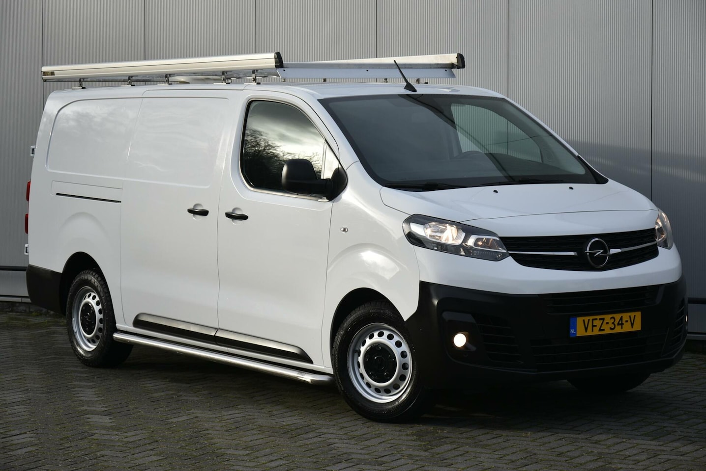 Opel Vivaro - bestel 2.0 CDTI L3H1 Innovation - AutoWereld.nl