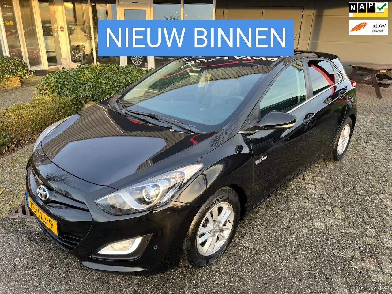 Hyundai i30 - 1.6 GDI i- ECC/NAV/CRUISE/LED/PDC/CAM - AutoWereld.nl