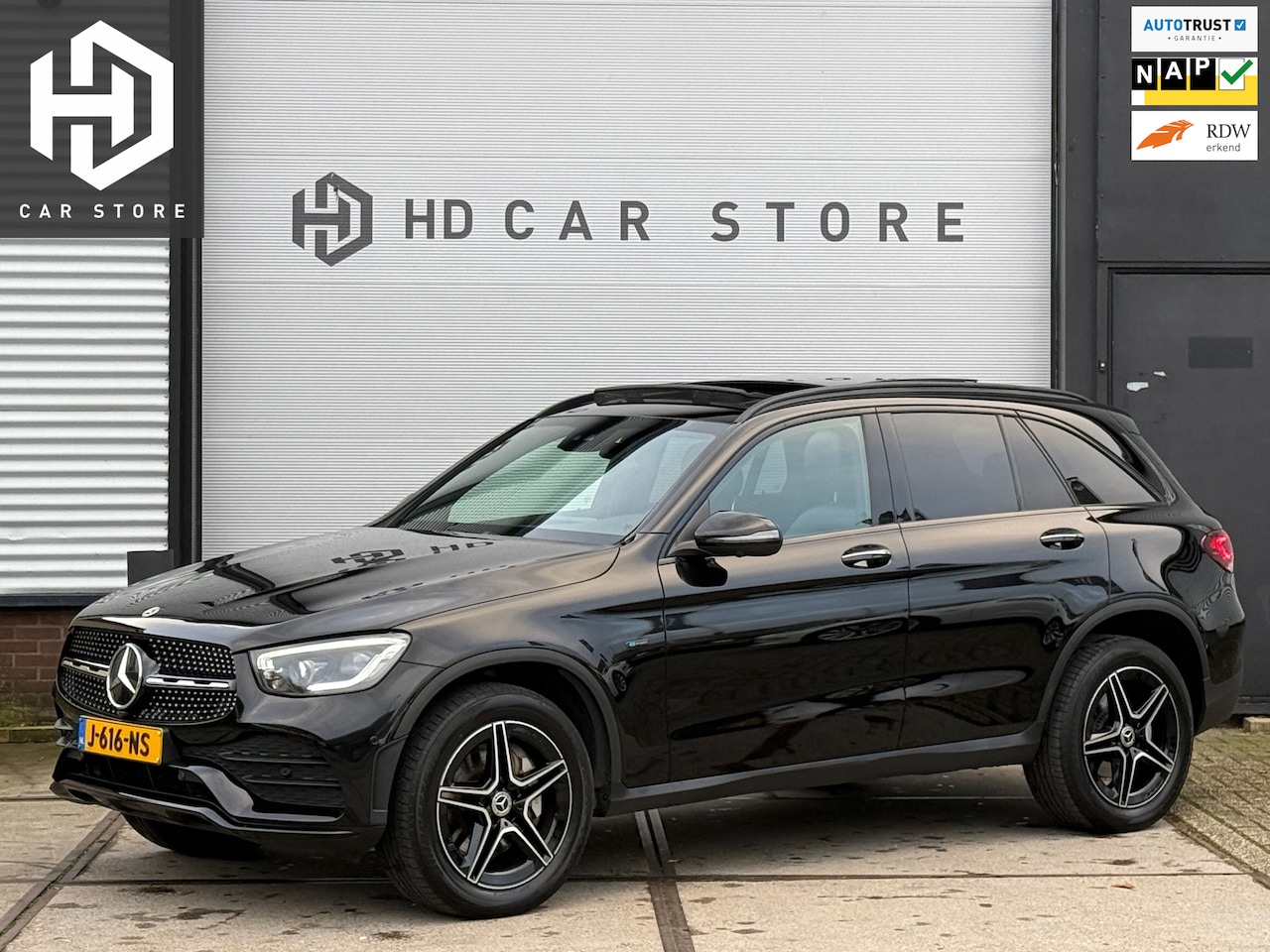 Mercedes-Benz GLC-klasse - 300e 4MATIC Premium Plus Pano Memory Burmester - AutoWereld.nl