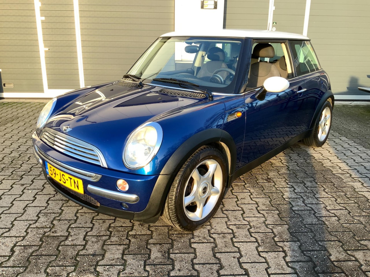 MINI Cooper - Mini 1.6 Pepper Automaat Airco - AutoWereld.nl