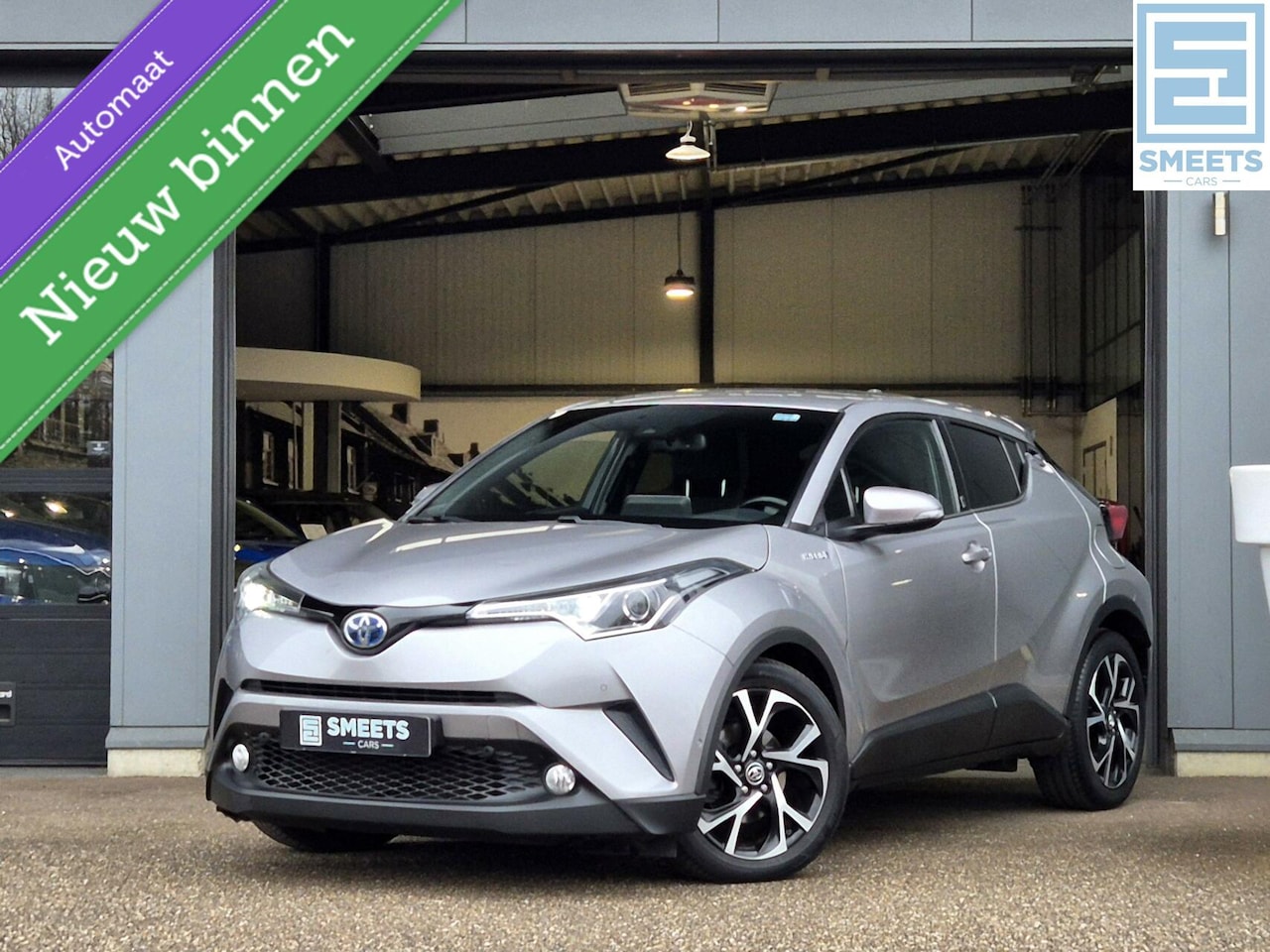 Toyota C-HR - 1.8 Hybrid Dynamic Automaat |Navi|Clima|Camera - AutoWereld.nl