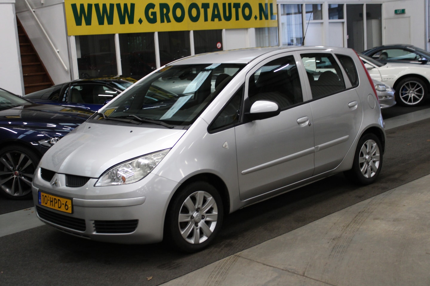 Mitsubishi Colt - 1.3 Invite+ Airco, Stuurbekrachtiging - AutoWereld.nl