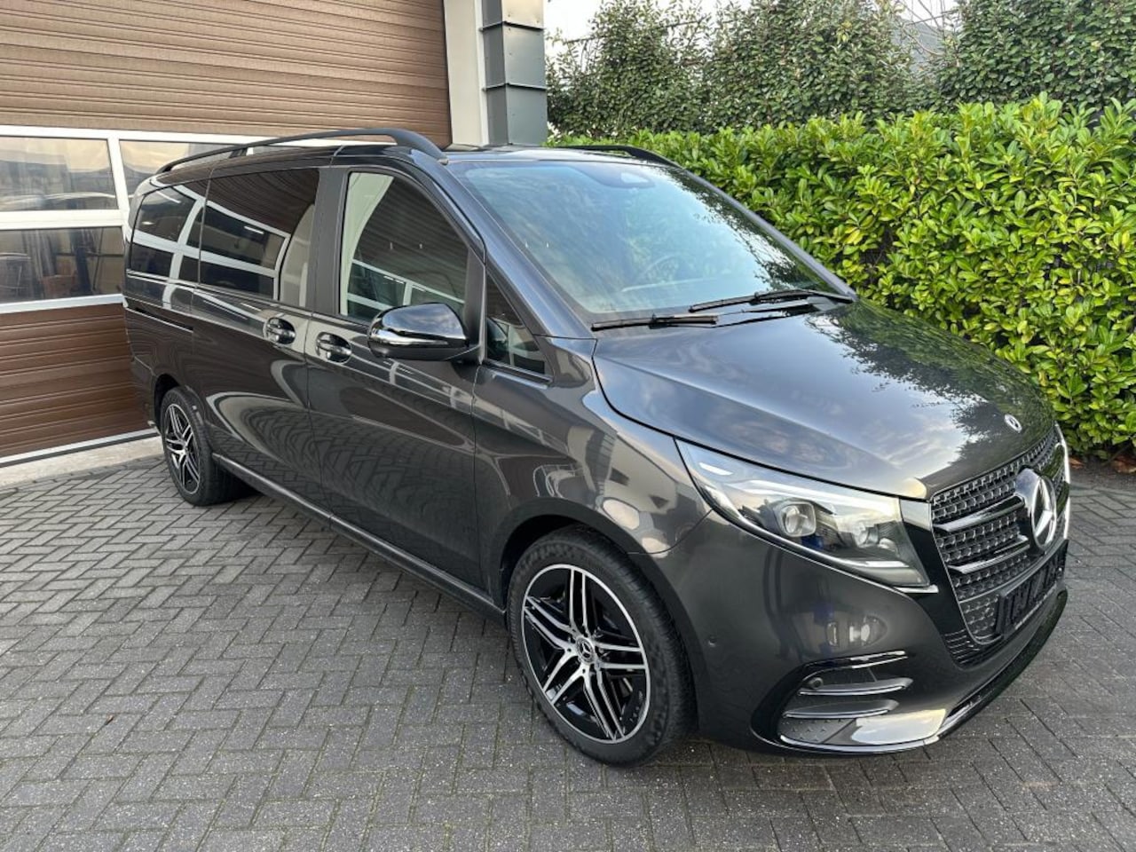 Mercedes-Benz V-klasse - 300d L2 Avantgarde 300d L2 Avantgarde - AutoWereld.nl