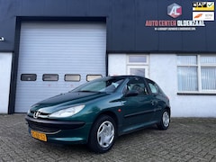 Peugeot 206 - 1.4 XT