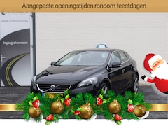 Volvo V40 - 1.6 T3 Summum | Intro-line | Leer | Cruise control | Navigatie