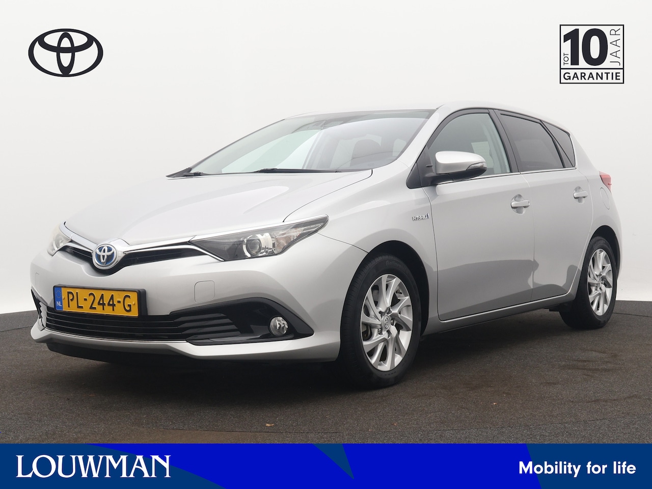 Toyota Auris - 1.8 Hybrid Dynamic Go | Navigatie | - AutoWereld.nl