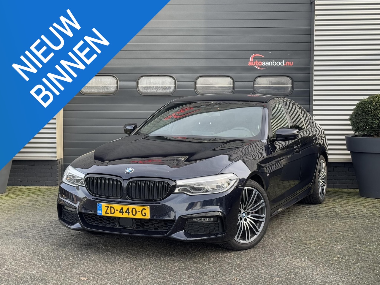 BMW 5-serie - 530d High Executive Edition M-Sport | Camera | Adaptive Cruise Control | Lane Assist | Led - AutoWereld.nl