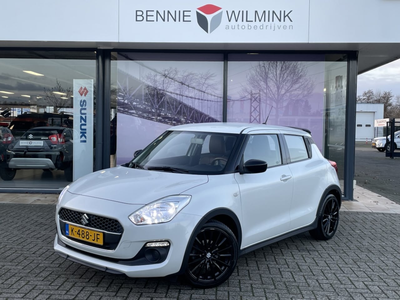 Suzuki Swift - 1.2 Comfort GT Plus leer - AutoWereld.nl