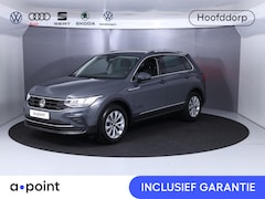 Volkswagen Tiguan - 1.5 TSI Life Business 150pk DSG| Navi| 17'LM-velgen| trekhaak| el.a.klep