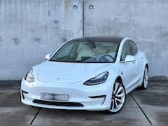 Tesla Model 3 - Performance AWD 75kWh AUTOPILOT PANO NAP BTW DUALMOTOR