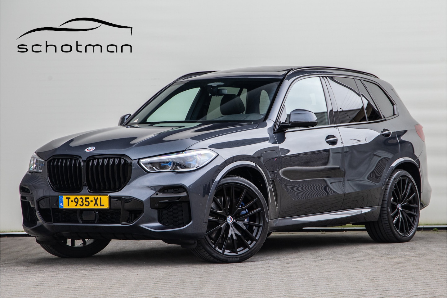 BMW X5 - xDrive45e High Executive M-Sport, Bowers en Wilkins, Pano, Luchtvering, 2022 - AutoWereld.nl