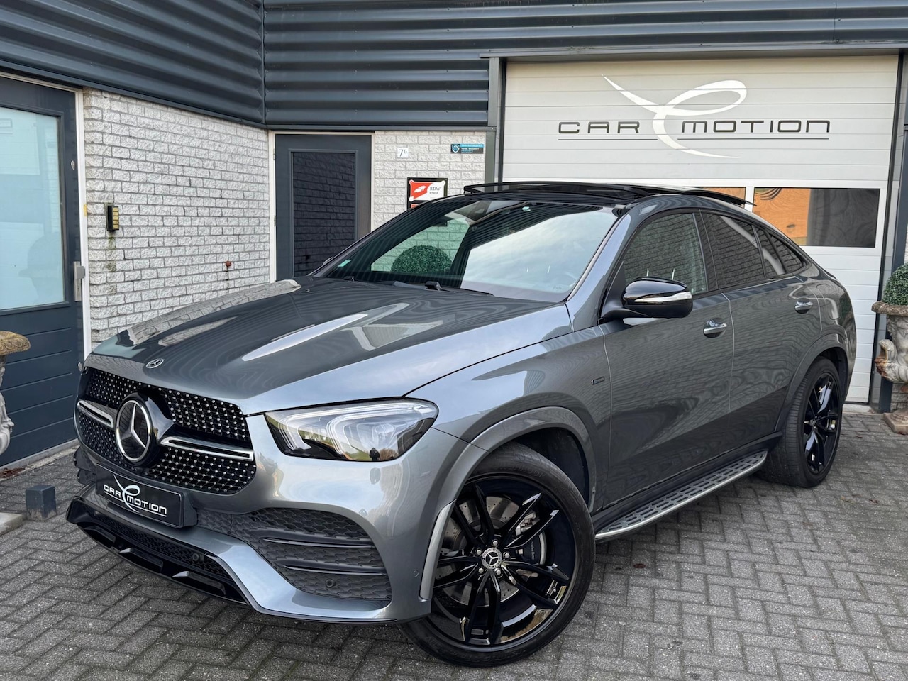 Mercedes-Benz GLE-Klasse Coupé - 350 e 4MATIC AMG PANO HEAD-UP - AutoWereld.nl