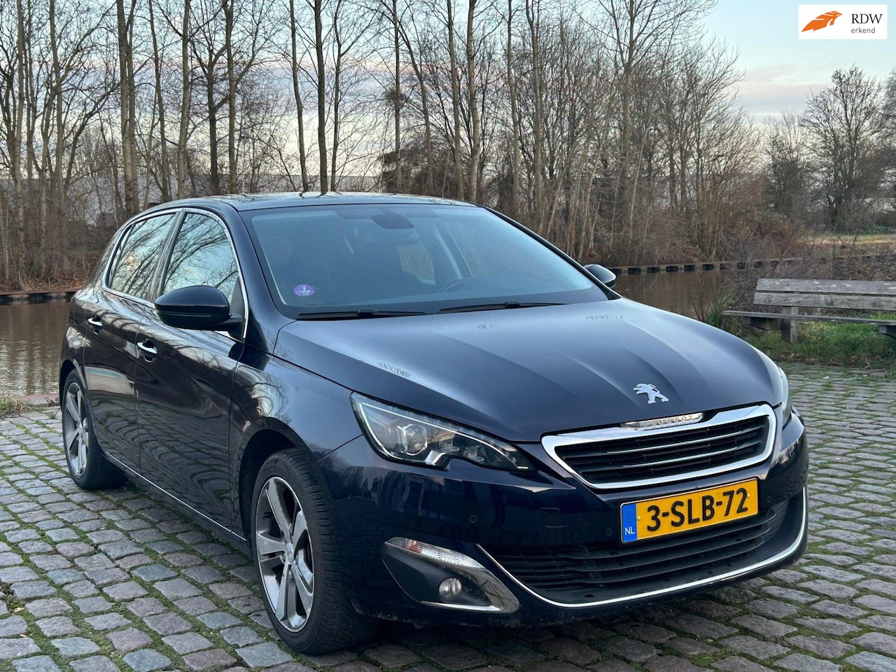 Peugeot 308 - 1.6 THP Première 3e eigenaar dealer onderhouden panorama dak cruis control navigatie - AutoWereld.nl