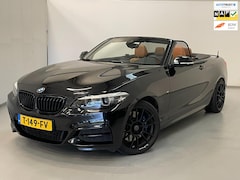 BMW 2-serie Cabrio - M240i xDrive / M Performance / Harman / Stuurverwarming