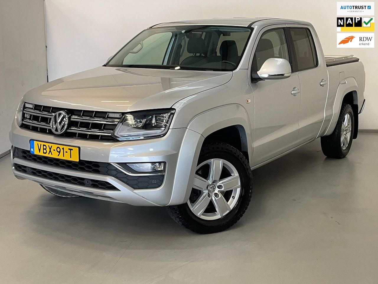 Volkswagen Amarok - 3.0 TDI 4M 204pk / Dub. Cabine Lang / 5-pers / Excl. BTW - AutoWereld.nl