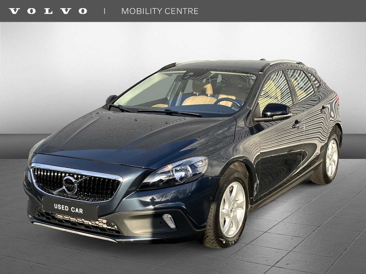 Volvo V40 Cross Country - T3 Nordic Plus | - AutoWereld.nl