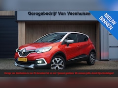 Renault Captur - 0.9 90pk TCe Intens Navi Keyless LED 17inch LM Clima 29085km *NL auto* 1e Eigenaar